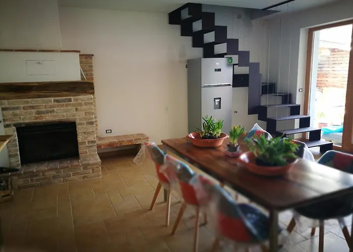 Деревянный коттедж Borsacchio Розето-дельи-Абруцци